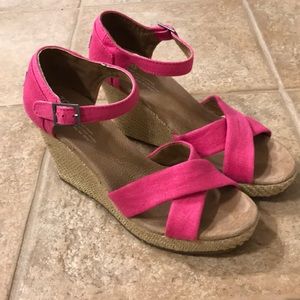 Toms Wedge Sandals